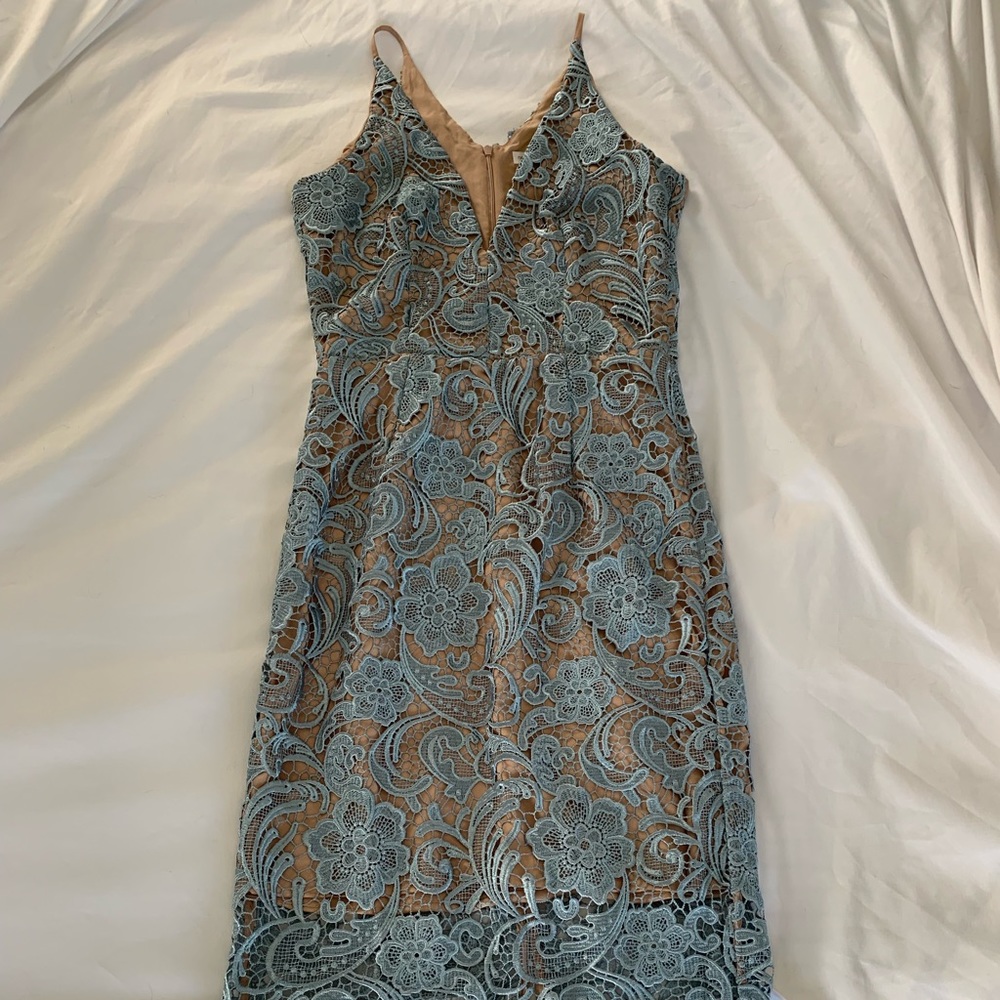 Dress The Population Lace Detail Midi Dress